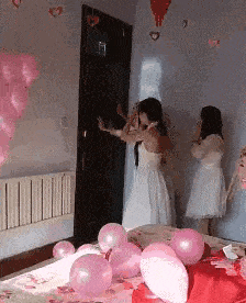 蛋糕|爆笑gif图：男朋友生气了，买个蛋糕哄他！