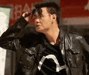 蛋糕|爆笑gif图：男朋友生气了，买个蛋糕哄他！