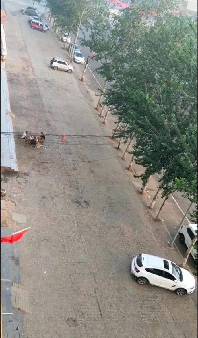 朋友|后生仔劈酒有多叻?哈哈哈哈哈哈商家都疯了!