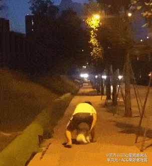 就是|想不想体验一下亿万富翁枯燥乏味的生活~ | 爆笑囧图