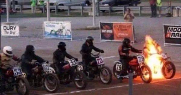 望都|闺蜜拍照技术到底能有多差？我笑喷了~ | 爆笑囧图