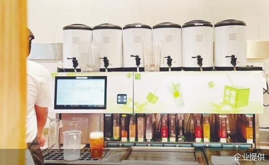 试水“自动奶茶机”，奈雪的茶能否换来竞争壁垒