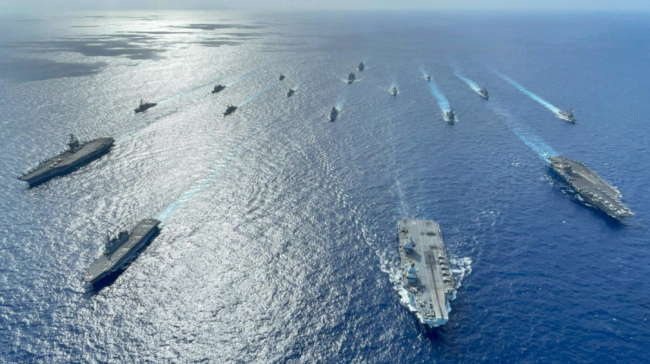 美国、荷兰、加拿大、新西兰、日本、英国6国舰艇在菲律宾海开展演练